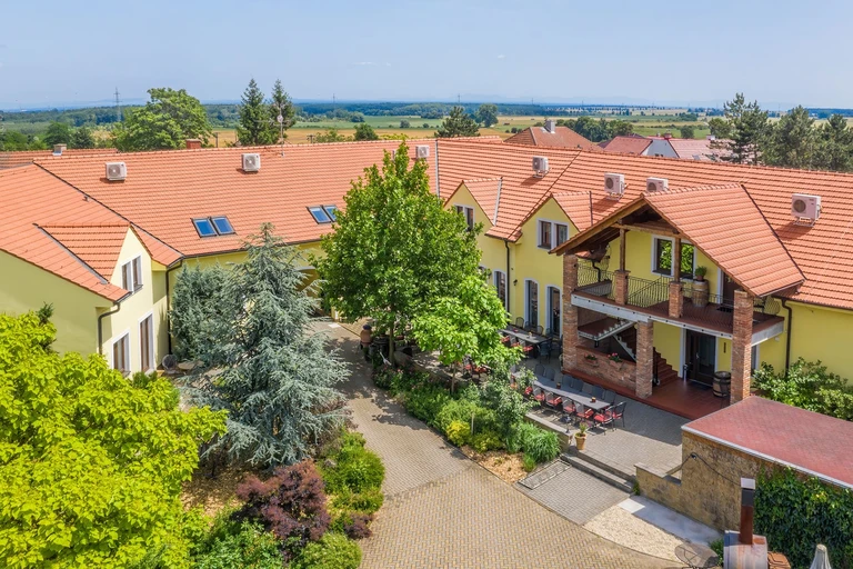 Komfortní ubytování pro rodiny s dětmi i pro konání firemních akcí