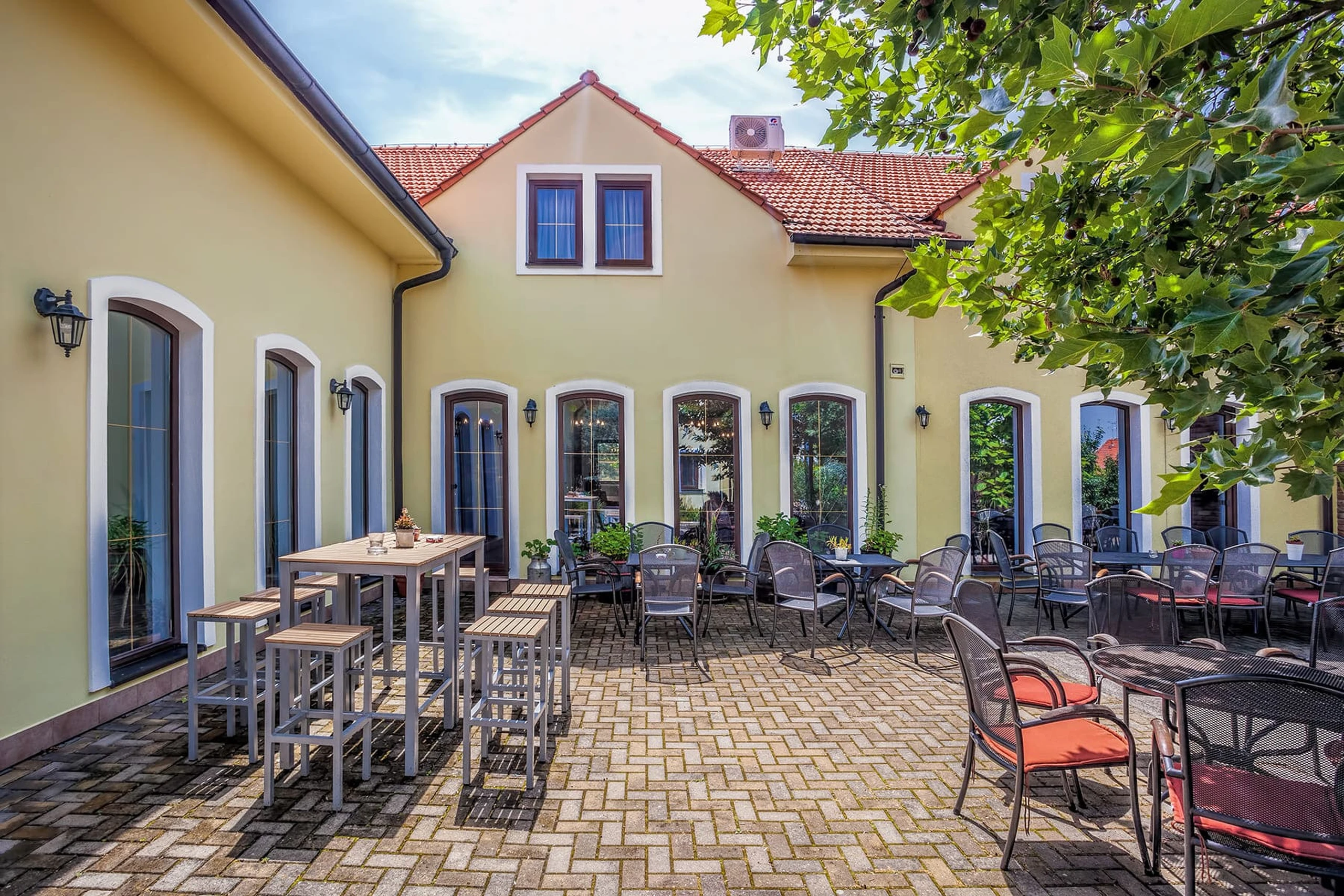 Komfortní ubytování pro rodiny s dětmi i pro konání firemních akcí